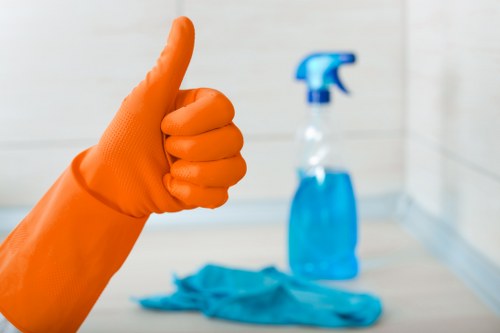 Deep cleaning service for a Putney home interior