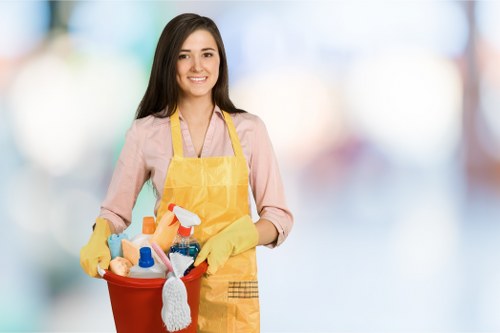 Local transfer station supporting waste sorting and recycling routes