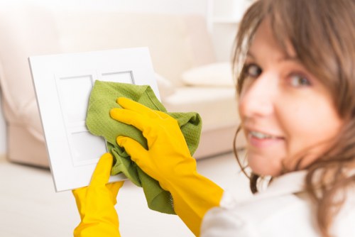 Final handover cleaning for a Putney rental property